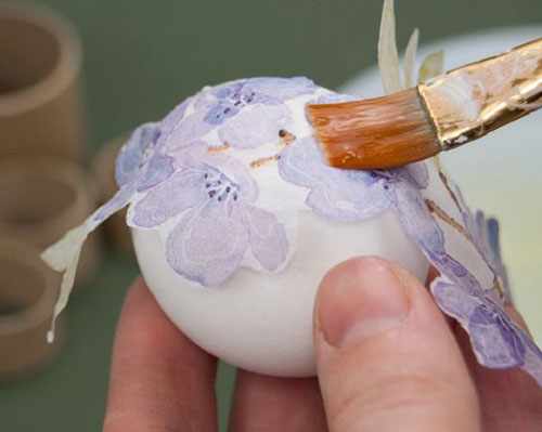 Красим яйца на Пасху: оригинальные идеи декупаж