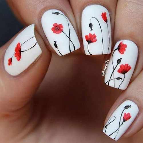 фото дизайна ногтей в белом цвете с цветами