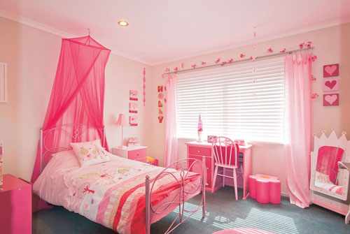 детская комната в розововых цветах 1