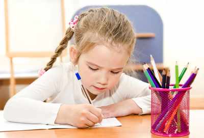 Как быстро научить ребенка в 5 лет красиво писать