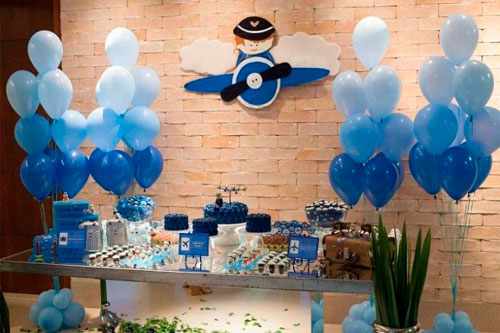 украшение комнаты на день рождения в синем цвете для мальчика