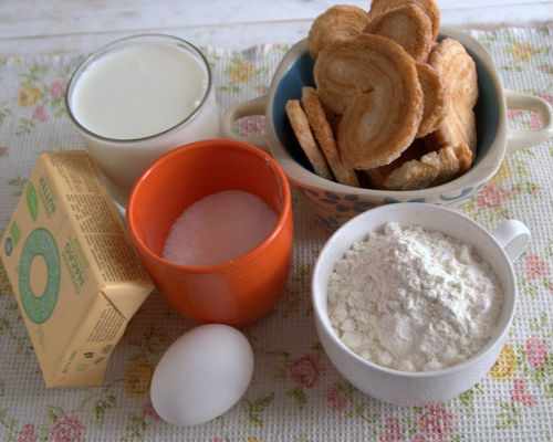 Ингредиенты для приготовления Наполеона из слоеного печенья