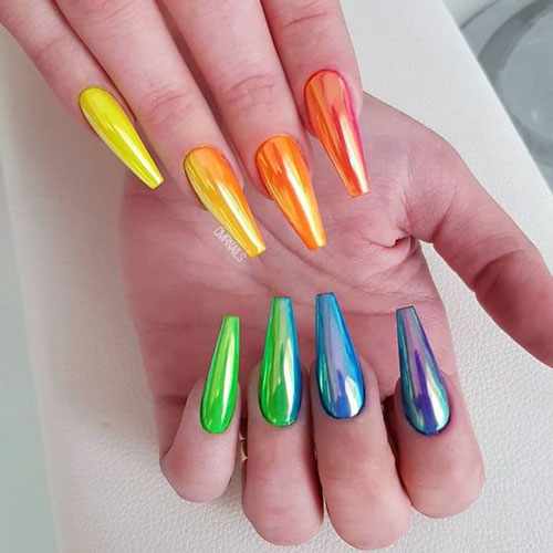 маникюр весна 2021 разноцветные ногти