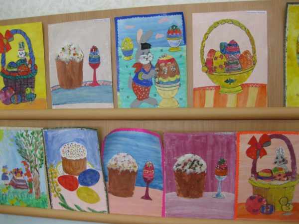 Выставка детских рисунков, посвящённых празднику Пасхи
