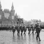 2-й Белорусский фронт проходит по Красной площади во время парада Победы в июне 1945 г