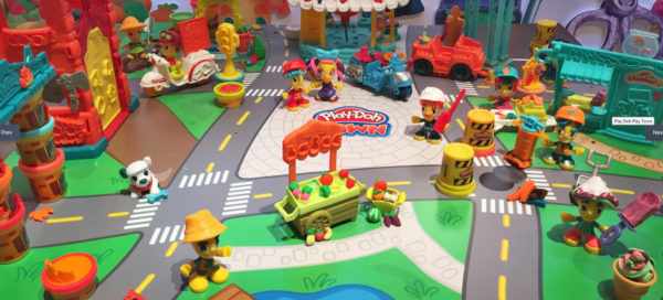 Набор Play-Doh Town для игры «Строим город»