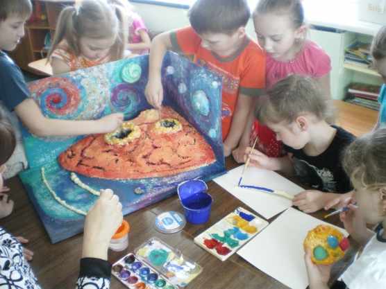 Продуктивная деятельность детей во время игры-путешествия «Эпоха динозавров»