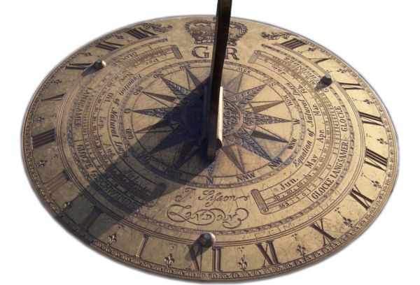 Солнечные Египетские часы